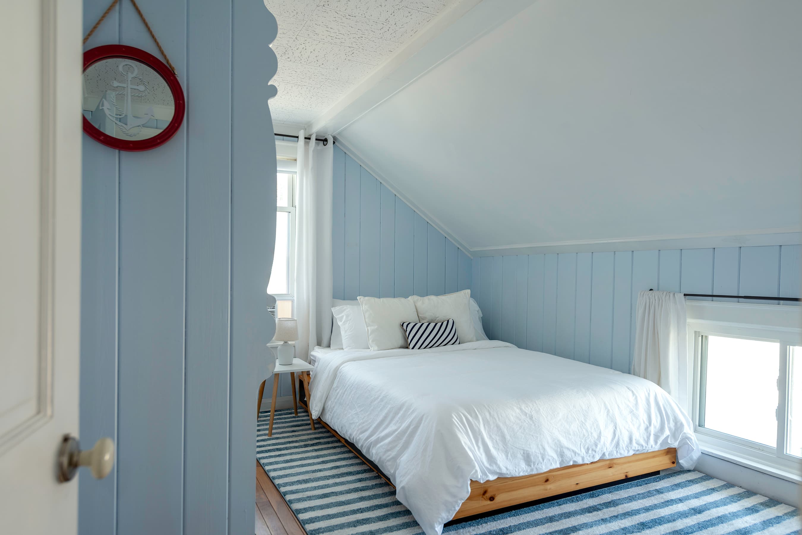 Bedroom 1: 1 Double