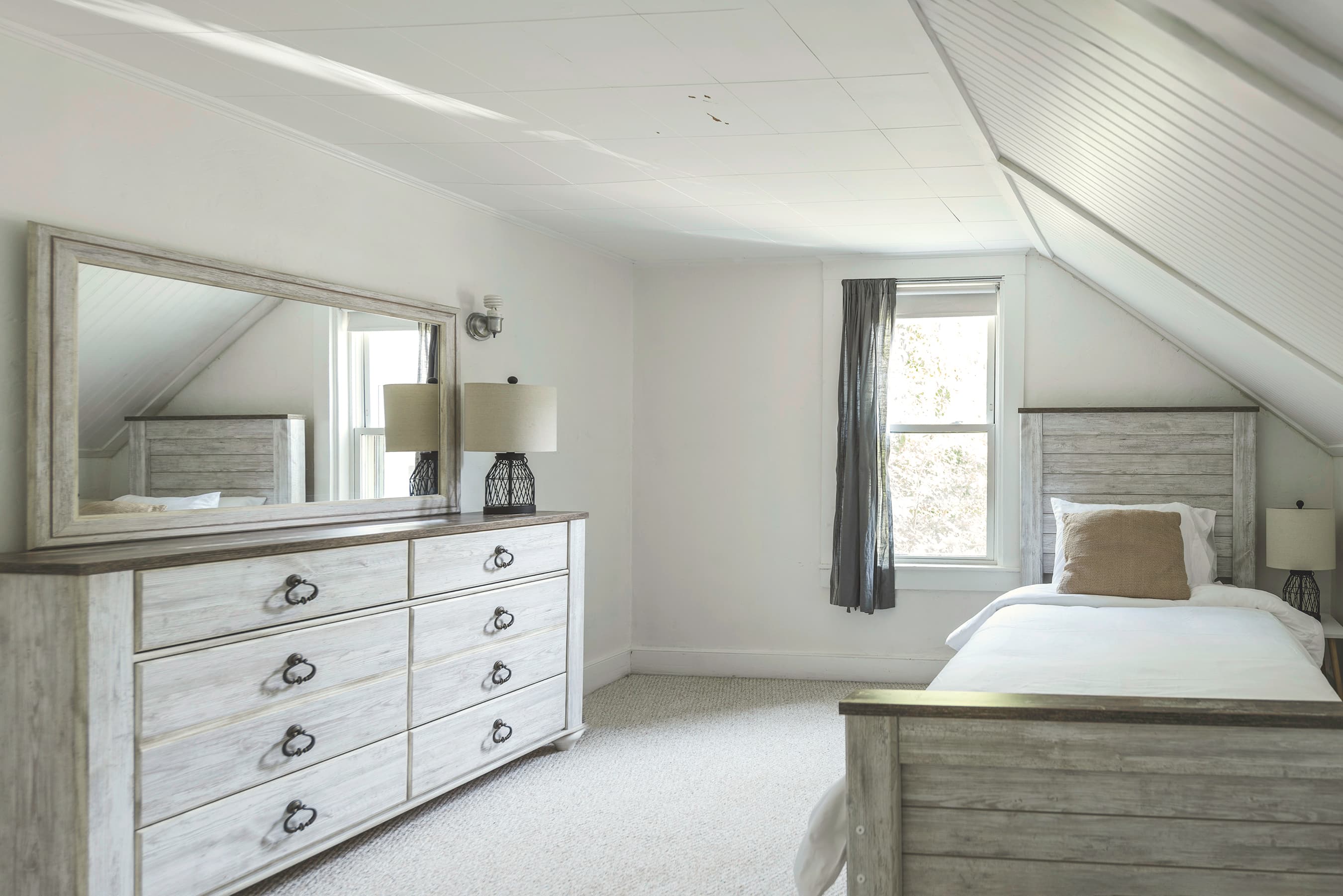 Bedroom 4: 2 Twins